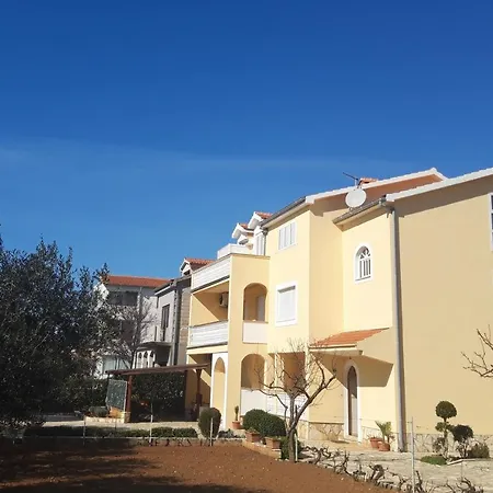 - Mulo 5796a Apartment *